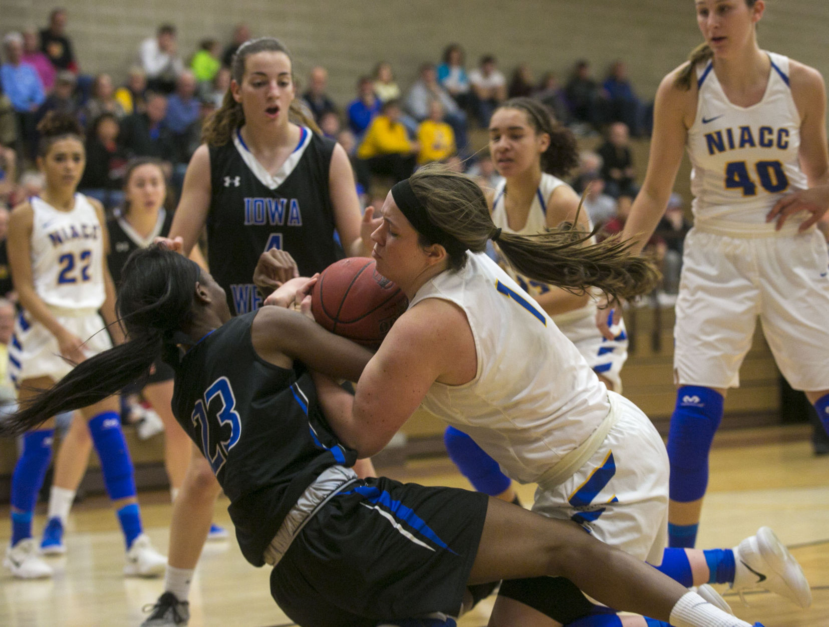 WBball NIACC vs. IWCC 7